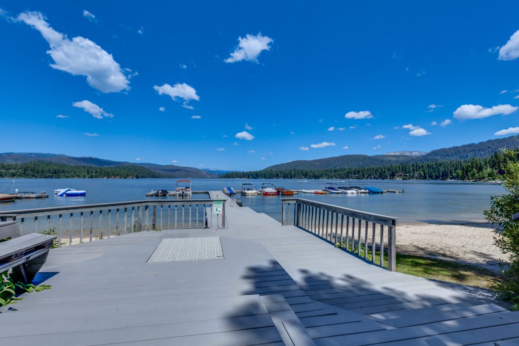 IMG_0080HDR McCall Lake Front Properties